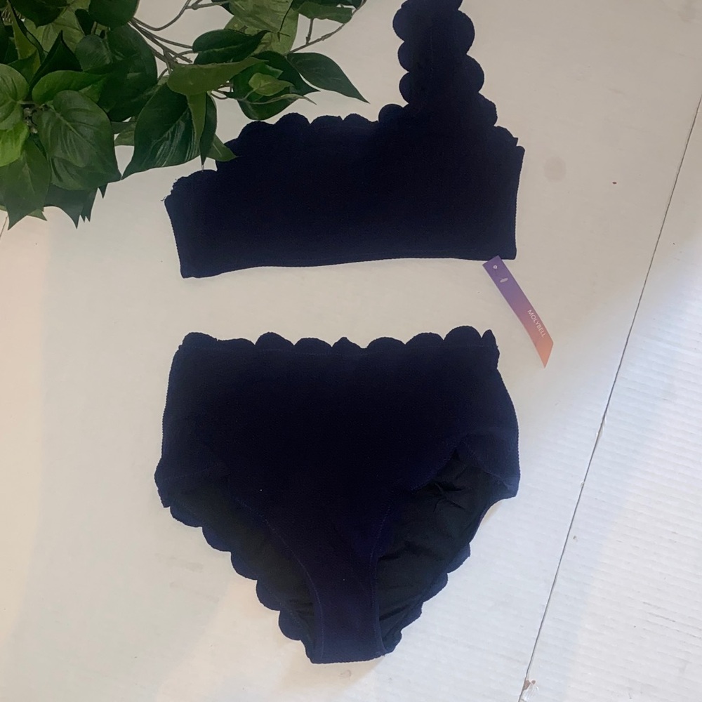 Scalloped One-Shoulder Bikini Top and High-Waist Bottom - Navy Blue